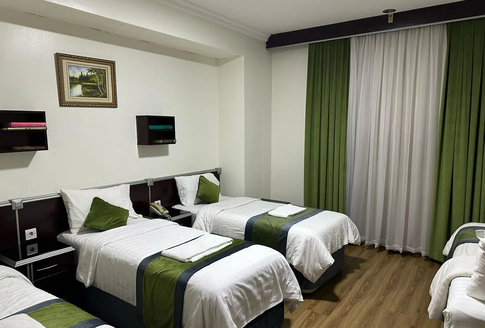 Hotel Morjan Almedina Aldhabi For Hospitality Tourism 0*, Medina Saudi-Arabien